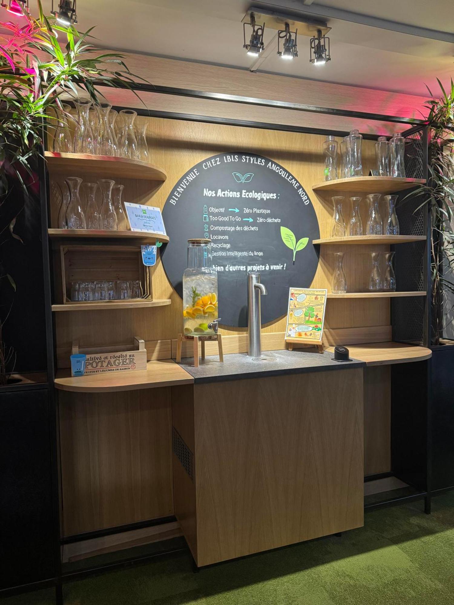 Ibis Styles Angouleme Nord - Hotel Restaurant Champniers  Kültér fotó